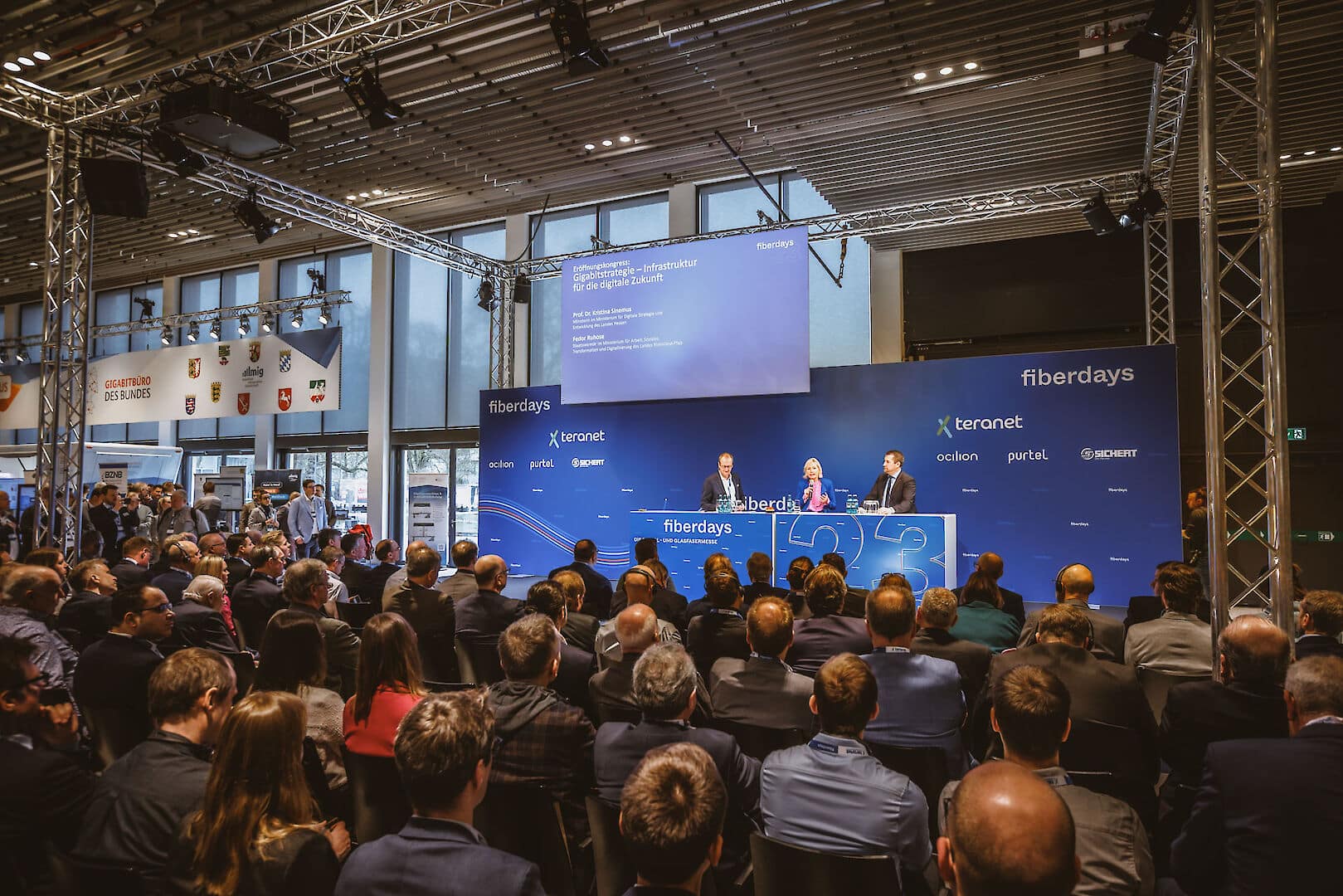 btl next | fiberdays Bühne | Kompetenz Konferenzen