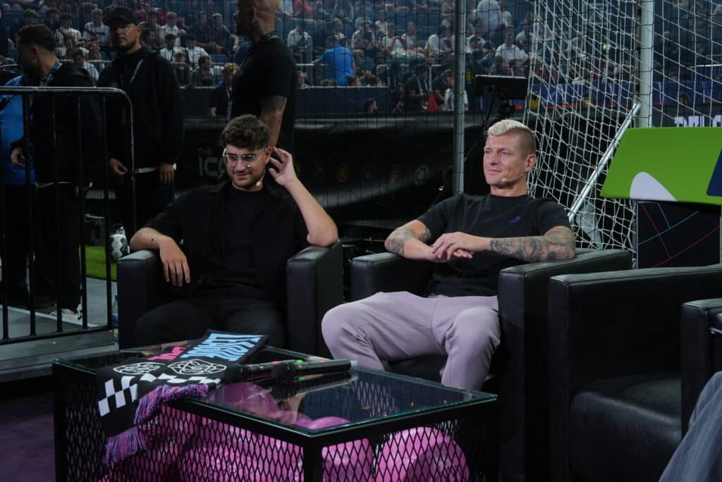 btl | Referenz Icon League Season 1